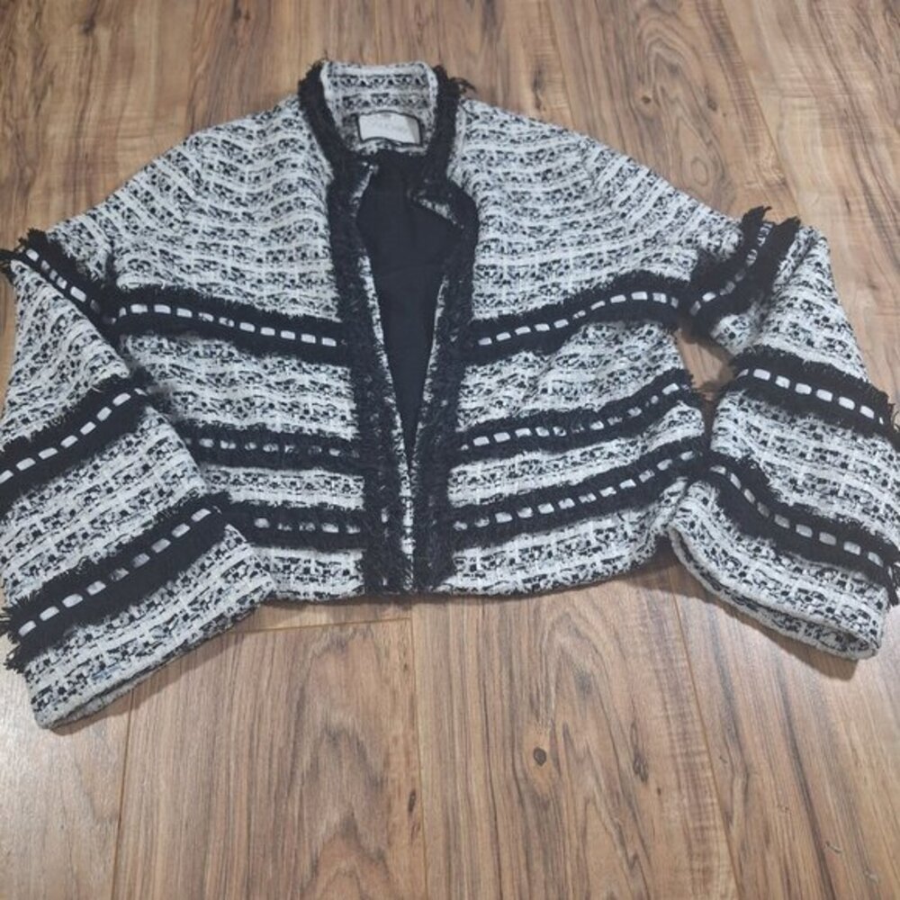 Alexis black white jacket size small